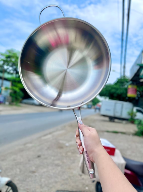 CHẢO XÀO SÂU LÒNG INOX COOKPLUS LOCK&LOCK 30CM KÈM VUNG