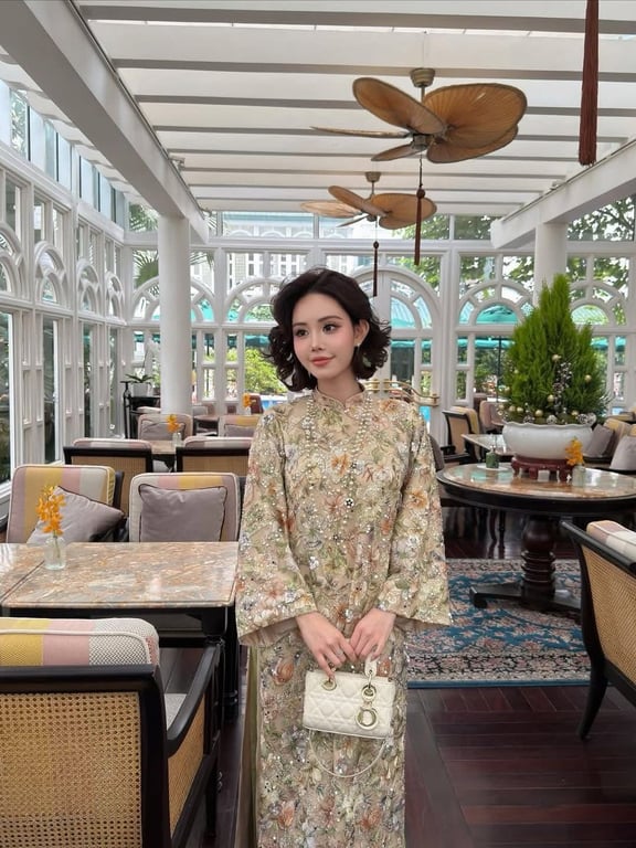 Áo dài kim sa vip - AD054