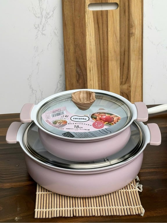 Nồi siêu nhẹ đúc tay Kakusee Nhật Bản sz 24cm