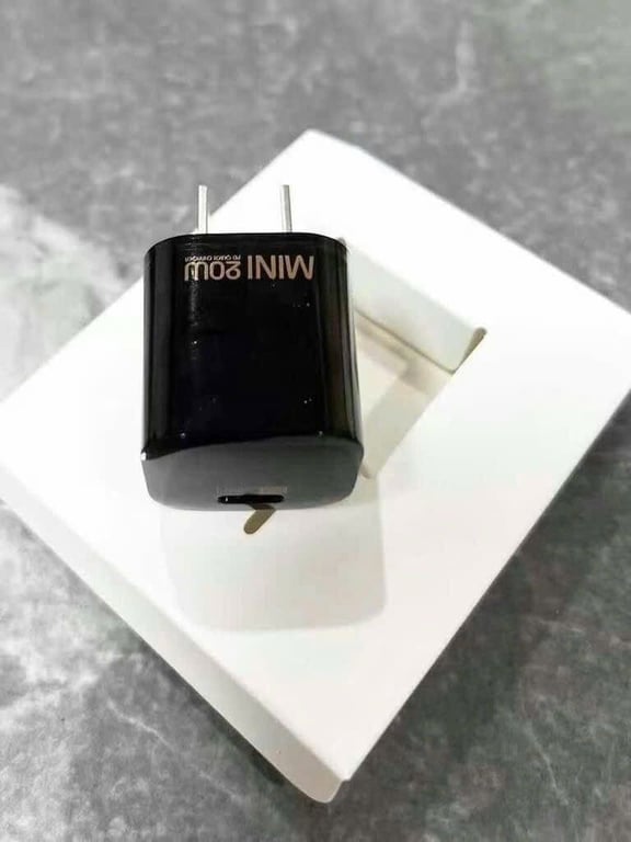 SẠC NHANH BIAZE MINI 20W – Nhỏ gọn nhưng “nạp” cực nhanh!