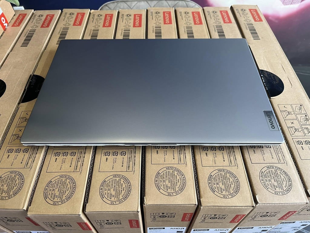 Laptop Lenovo V15 G4 AMN (R5 7520U/ 16GB/ 512GB SSD/ 15.6 inch FHD/ Win11/ Grey/ 2Y)
