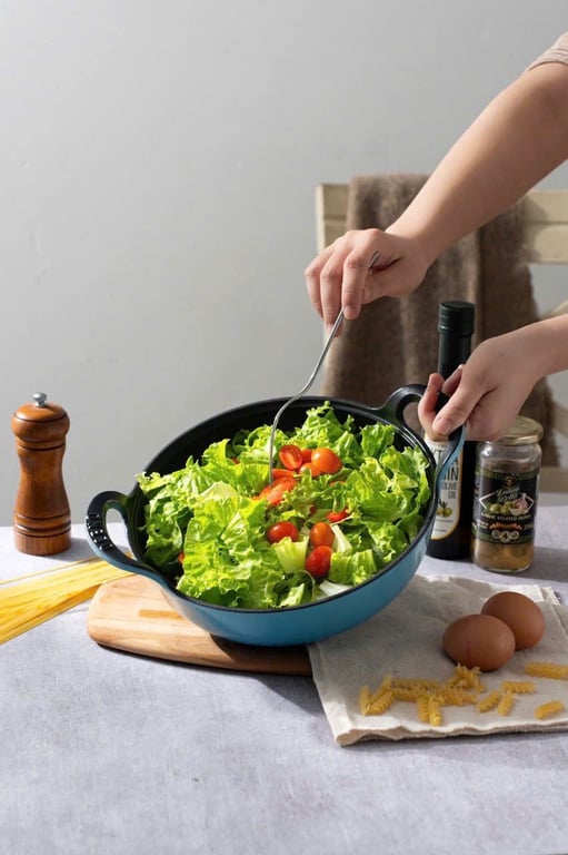 Chảo gang OCENO sâu lòng kèm vung kính (màu đỏ, màu xanh)sz 20-25cm