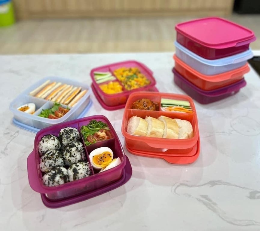 Hộp cơm nhỏ xinh cho các bé yêu