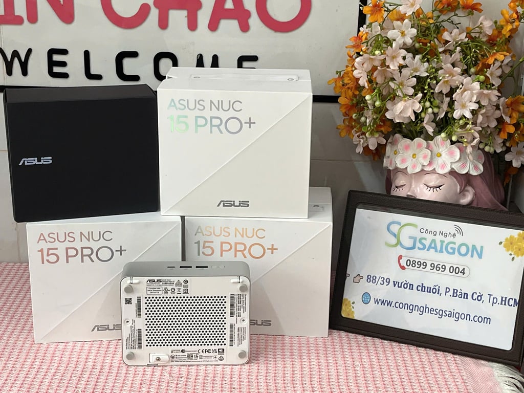 PC Mini Asus NUC 15 PRO RNUC15CRSU500000I