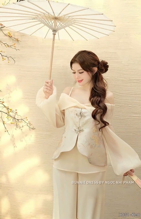 X031- set yếm tơ gấm 2 màu