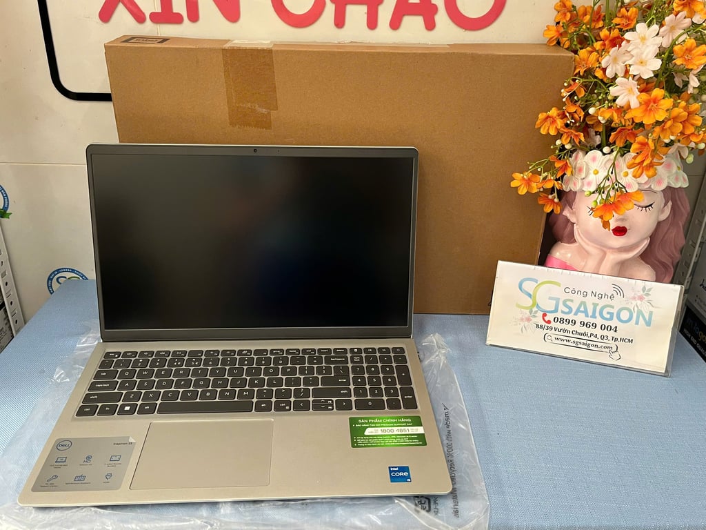 Laptop Dell Inspiron 15 3520 8D10NK