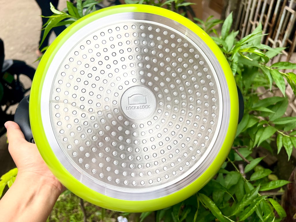 NỒI NHÔM ĐÁY TỪ BEET OKITSUMO CỦA NHÀ LOCK&LOCK 24cm