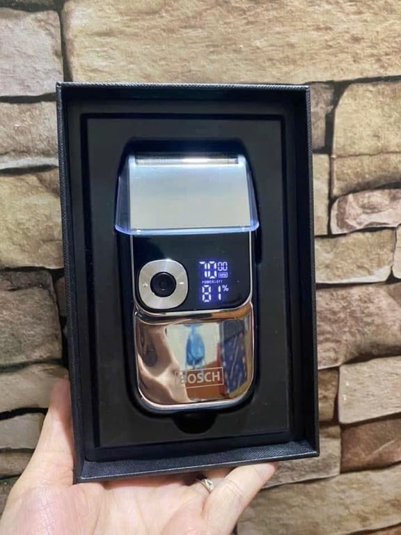 MÁY CẠO RÂU + TÔNG ĐƠ BOSCH