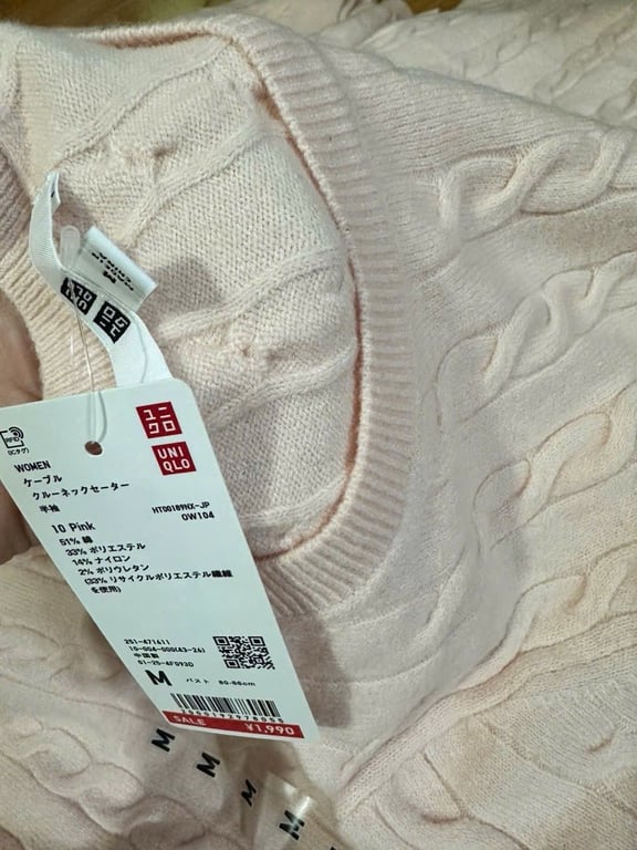 Áo len vặn thừng UNl QL0