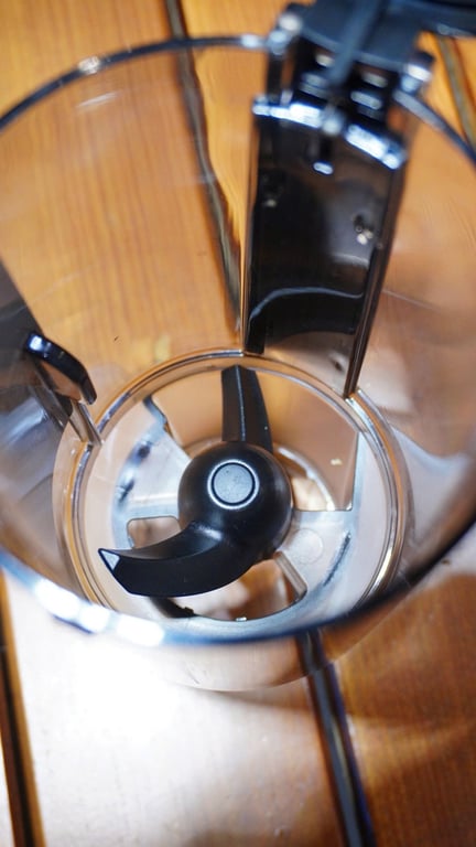 MÁY ÉP CHẬM KALPEN J7