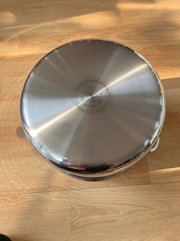 NỒI INOX 3 LỚP LIỀN KHỐI KALPEN KAMPFER 30CM