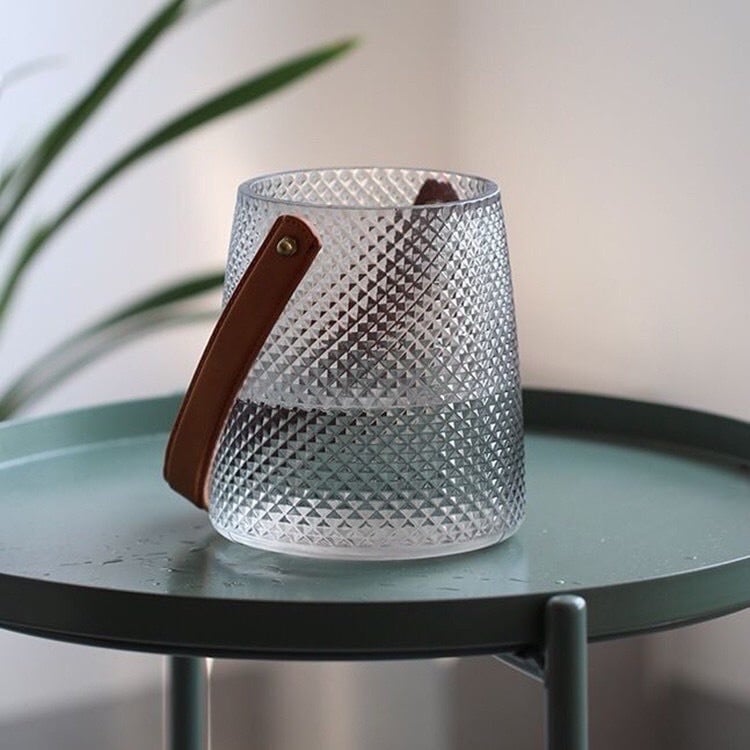 💐 Lọ hoa thuỷ tinh kèm dây da cao cấp đẹp long lanh