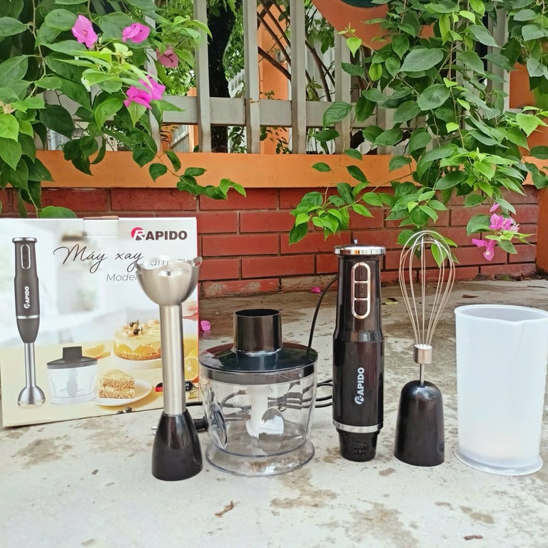 Máy xay cầm tay đa năng Rapido RB-600H