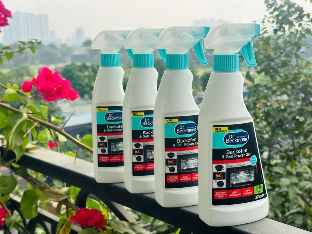 Dung Dịch Vệ Sinh Lò Nướng, Xoong, Chảo Beckmann Backofen Aktiv Gel 375ml