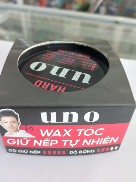 UNO wax tóc