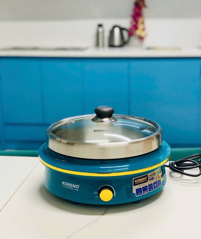 NỒI LẨU ĐIỆN ĐA NĂNG 𝗞𝗢𝗥𝗘𝗡𝗢 𝐊𝐍𝟖𝟓𝟕