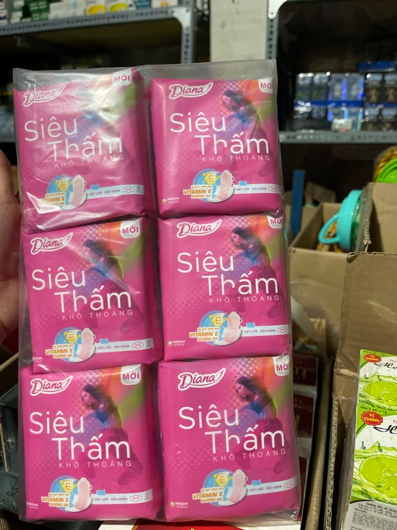 Diana Hồng smc lốc/ 6 gói