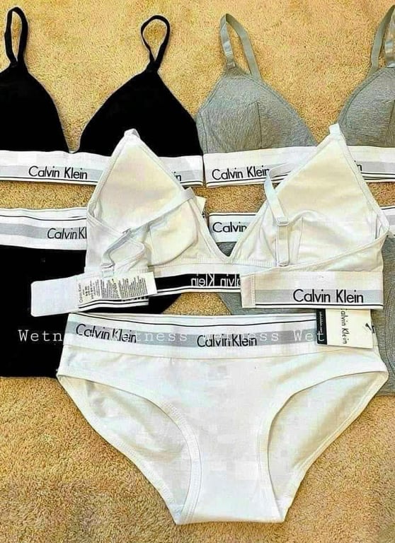 MCC22 Bộ Đồ Lót Cotton Viền Chữ C.K Sexy Nâng Ngực