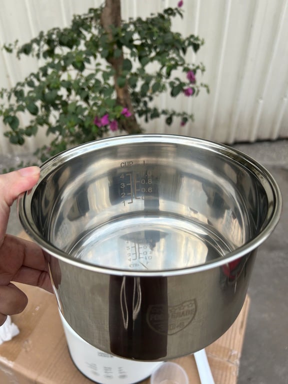 Nồi Cơm Điện tử 0.8L LEBENLANG LBL0582