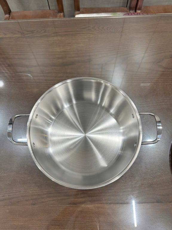 Nồi đúc liền khối đáy liền inox đa năng 26, 28cm