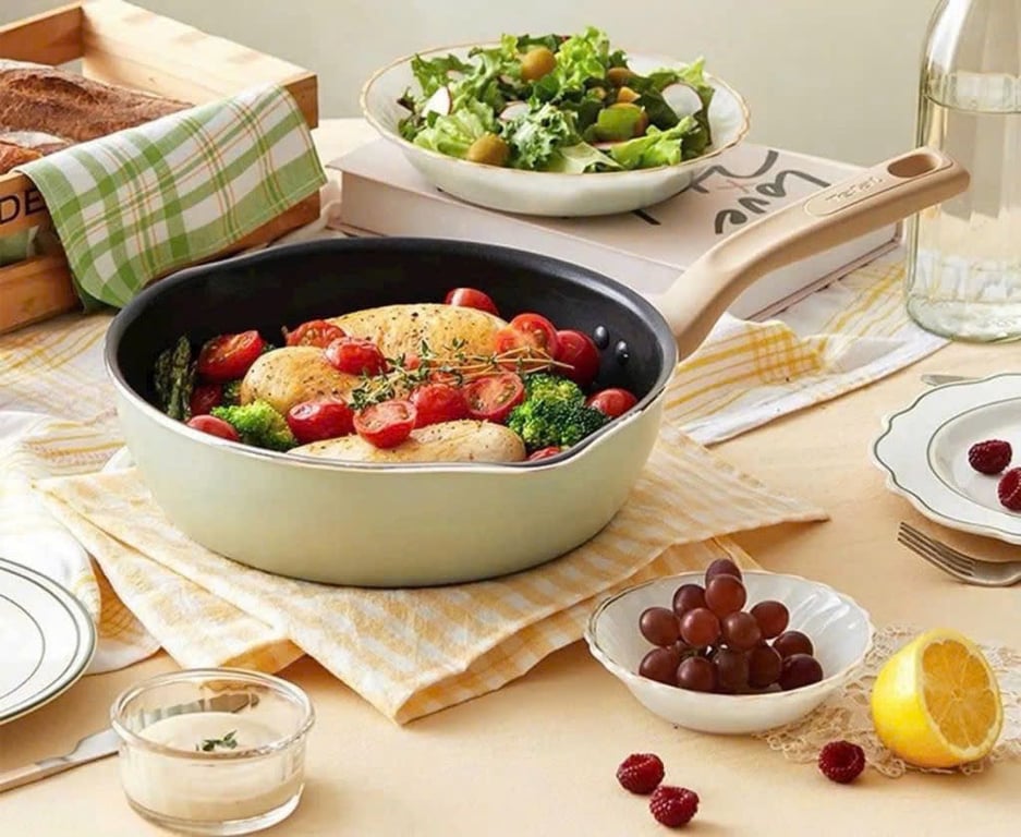 Chảo rán sâu lòng Tefal size 22 và 24cm có nắp