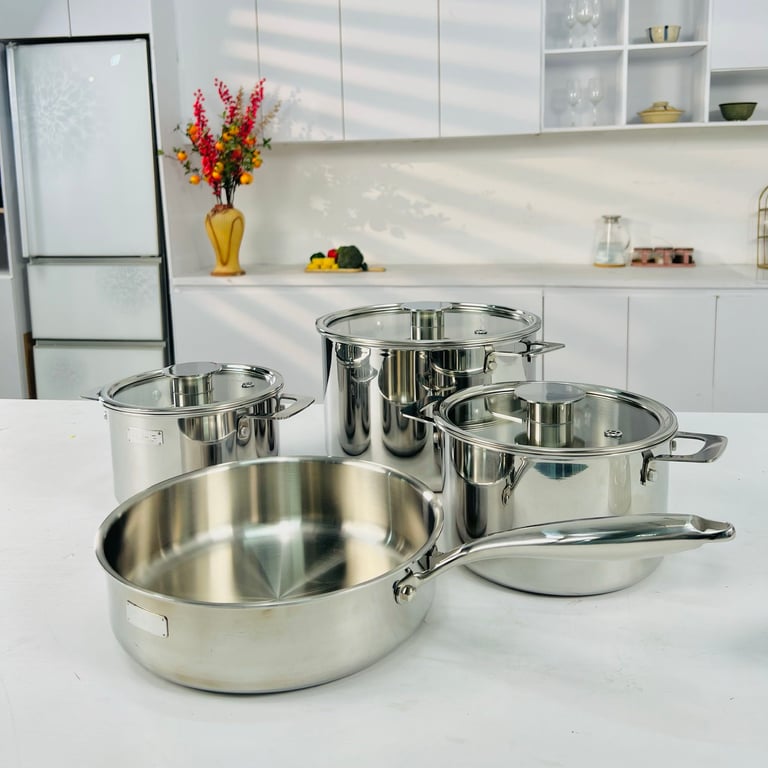 BỘ NỒI NAMSAN INOX 18/10 – Tinh Hoa Từ Chất Liệu Cao Cấp Và Thiết Kế Sang Trọng