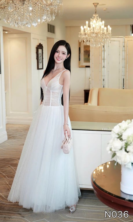 N036- váy dài cổ V ren