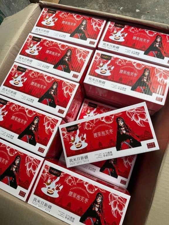 Set 3 hộp KẸO TÁO ĐỎ SỮA LẠC ĐÀ KẸP HẠT ĐIỀU ngon tụt lưỡi gói 300gr