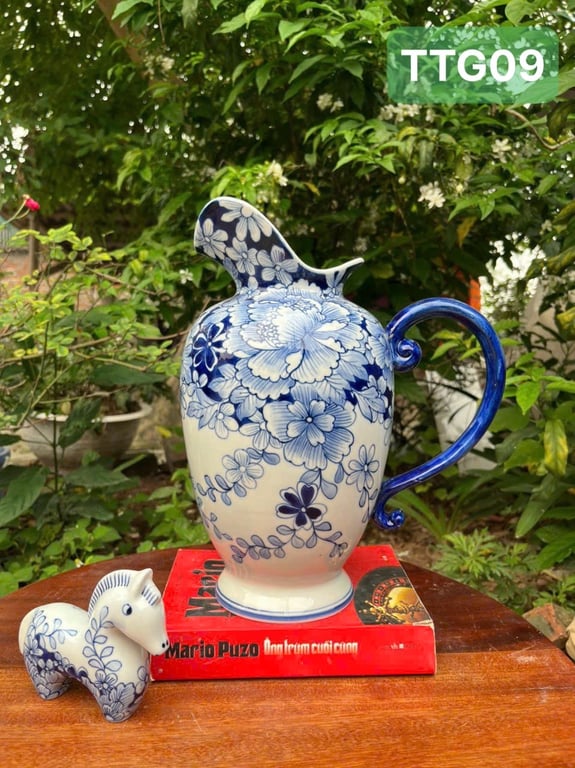 Bình hoa Bát Tràng men lam xanh