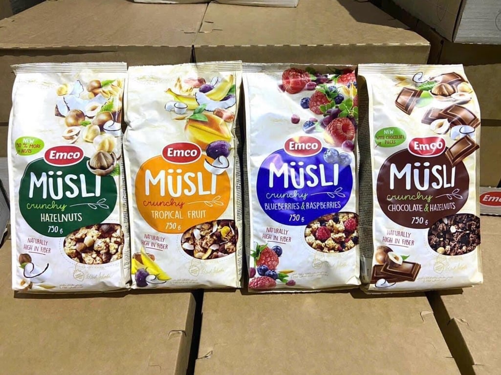 Ngũ cốc Emco MusLi của Đức siêu ngon cỡ to khổng lồ 750g