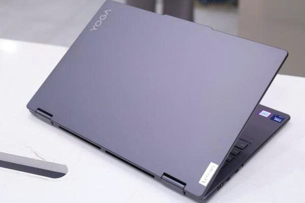 Lenovo Yoga 7 2-in-1 16IML9 16'' WUXGA Ultra 7 155U 16GB RAM 1TB SSD Grey