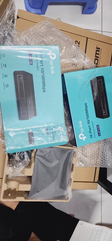 Bộ Chuyển Mạch Switch Tp-Link Tl-SF1016D (16Port 10/100Mbps - Vỏ Nhựa)