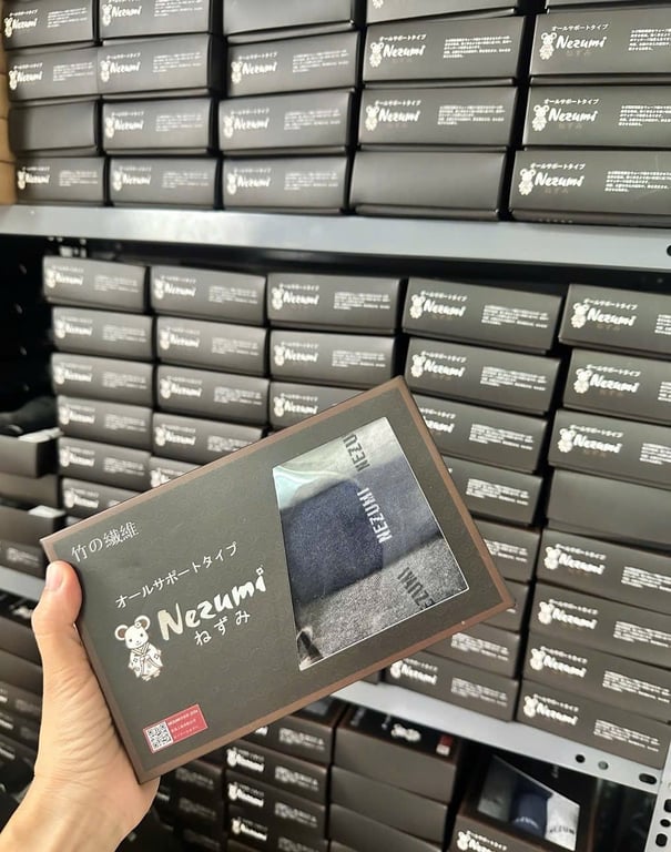 TẤT NEZUMI NHẬT BẢN