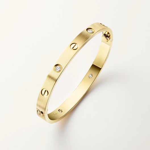 Vòng tay Love Luxury Unbounded