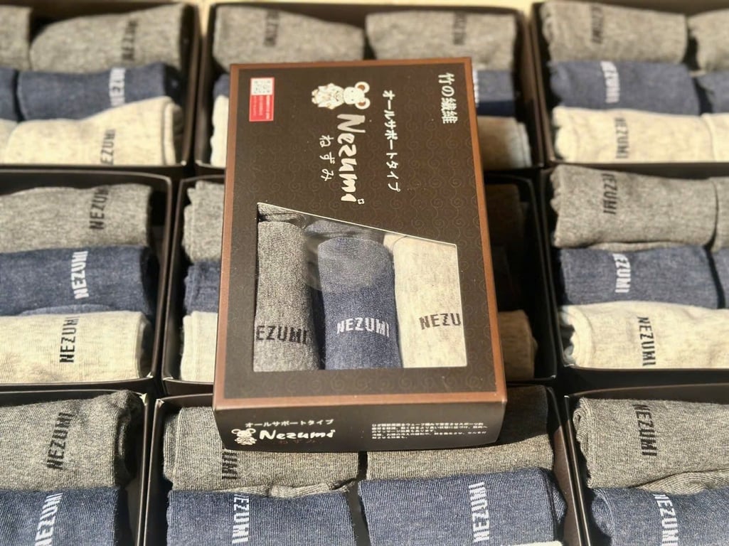 TẤT NEZUMI NHẬT BẢN