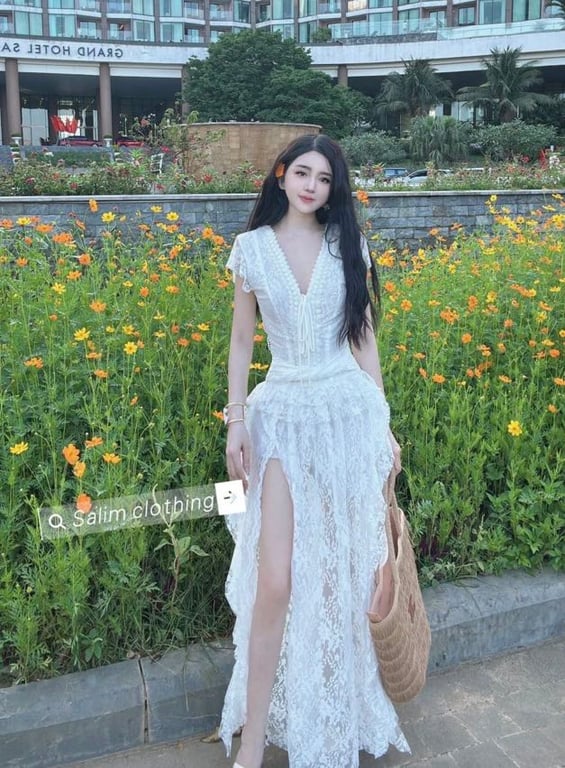 Maxi trắng tua rua DL014