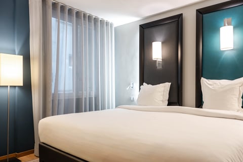 Chambre Supérieure — Hôtel Bassano Paris