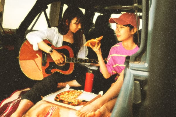 Sunshine Blurry Photo Effect
