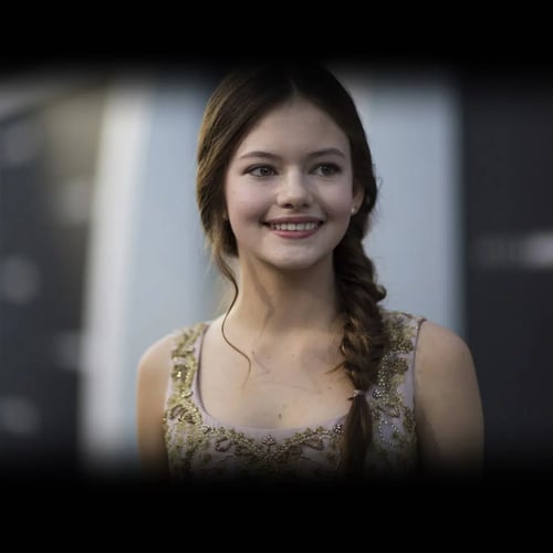 Mackenzie Foy