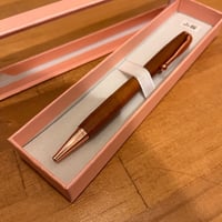 【ロゼセレクト】作家制作・木製ボールペン（山桜）