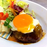 リピーターが多い、肉屋が作る大人気の煮込みハンバーグ3個入り（湯煎するだけで ＯＫ！） - 3