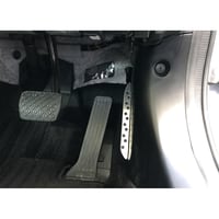 ダックスガーデン製 マツダ6 (アテンザGJ型ATENZA) 専用 右足フットレスト付きトリムカバー - 3
