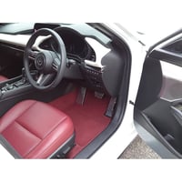 マツダ３ SEDAN FASTBACK AT専用アルミペダルセット （3DA-BP8P 6BA-BP5P 5AA-BPEP 5BA-BPFP 5AA-BPFJ3P 対応) - 3