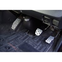 トヨタH200系ハイエース標準ボディ幅（ナロー）200V,201V,206V,200K,206K,AT専用設計アルミペダル3点セット - 5