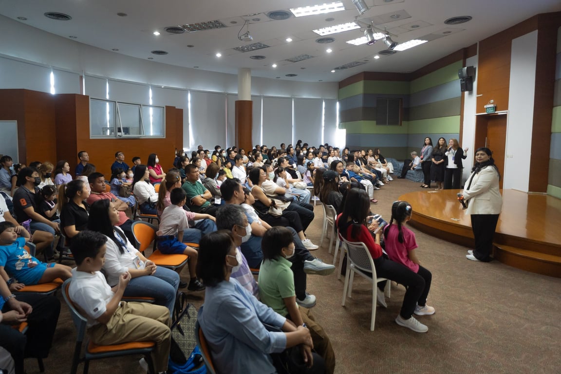 Parents and families reconnecting during the SBS Rangsit Parent Orientation.