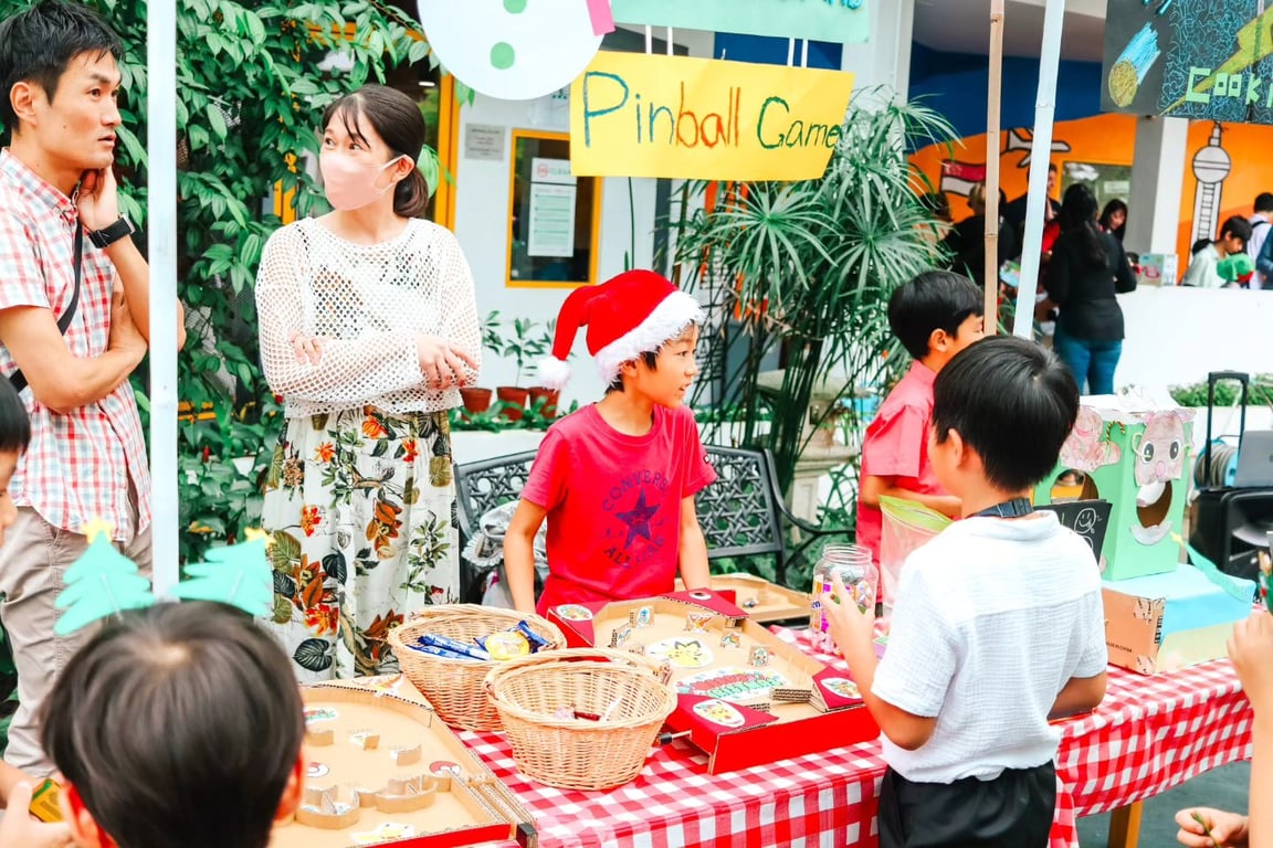 Year 3 students set up a school-wide market for their IPC project