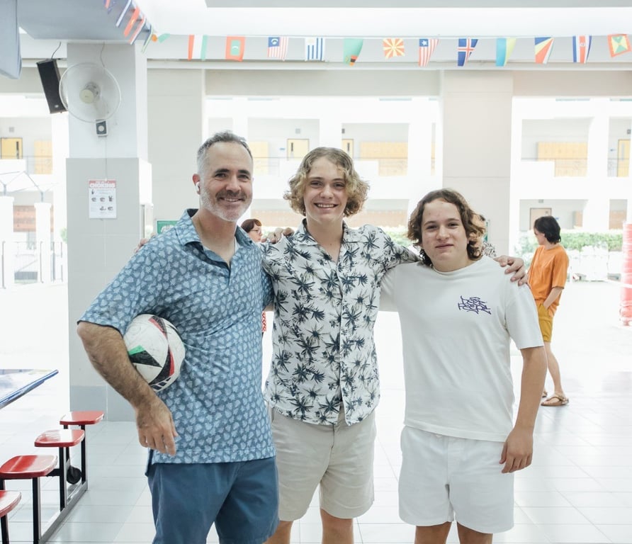 The High School Social is a day for the student community to come together with Pizza, Karaoke, and fun sports.