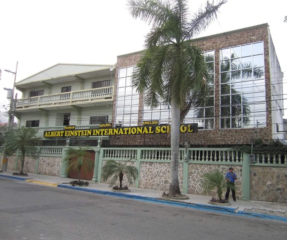 Albert Einstein International School — international school in San Pedro Sula, Honduras