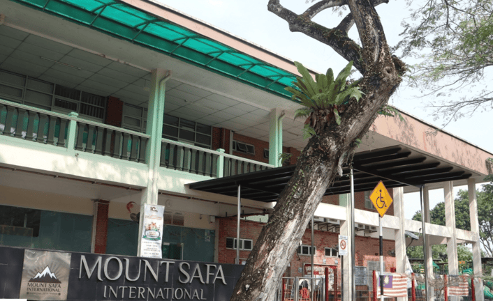A front view of the Mount Safa International School Campus.