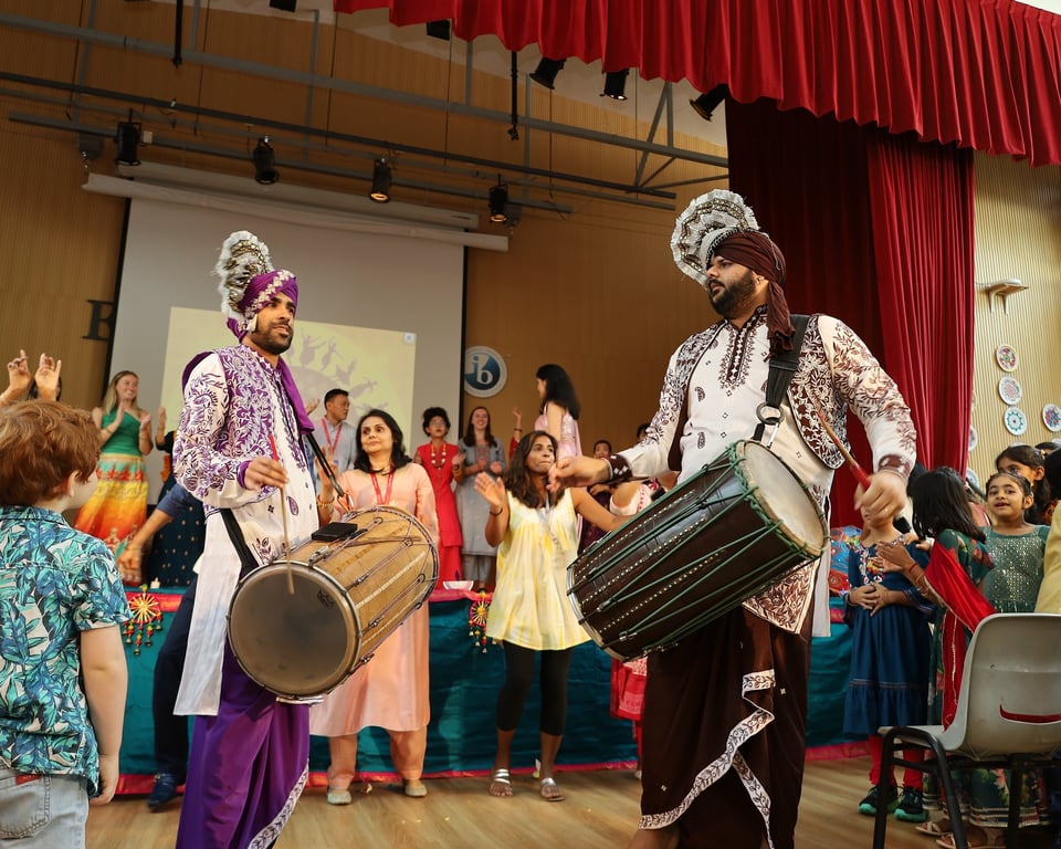 The Broadrick community come together to celebrate Deepavali with cultural performances from students, teachers, and visiting performers.